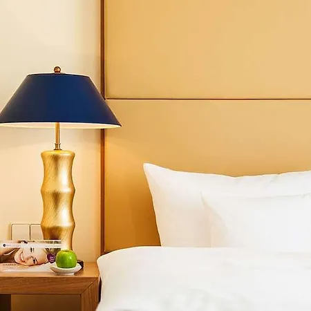 Ameron Koenigshof Hotel 4*